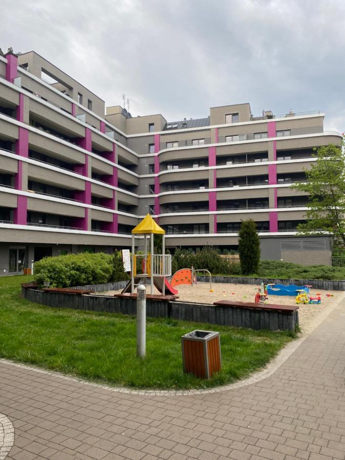 Dyrekcyjna Apartment Vratislav Exteriér fotografie